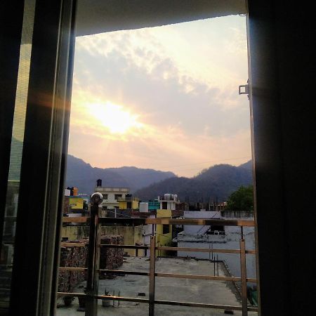 Hotel Aman Rishikesh Bagian luar foto